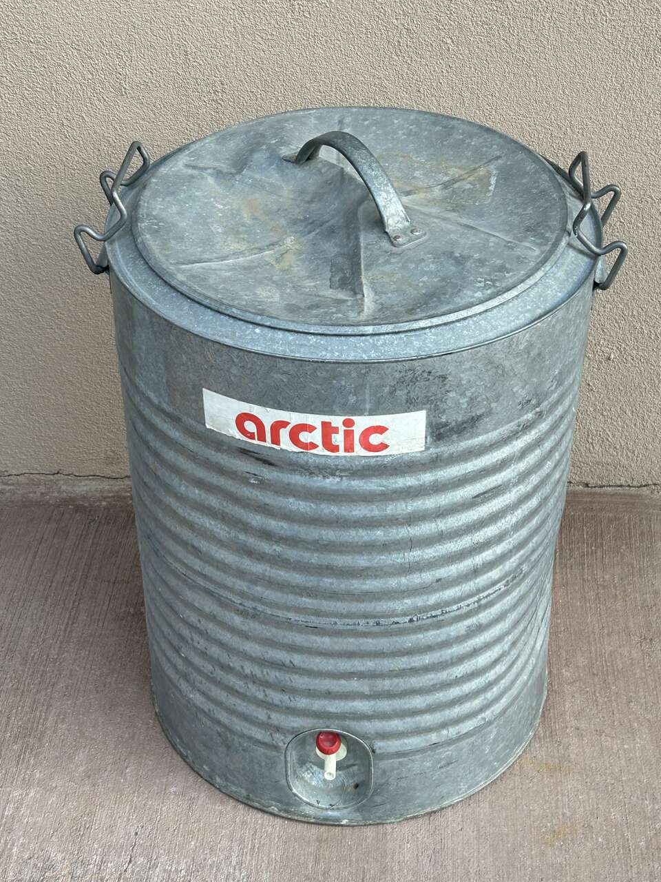 Vintage 15 Gallon Artic Water Cooler