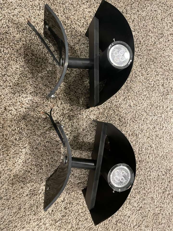 Curved Light Fixture