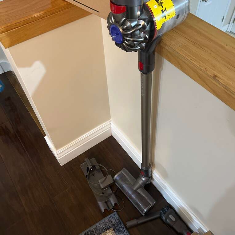 Dyson V8 Animal Appliances