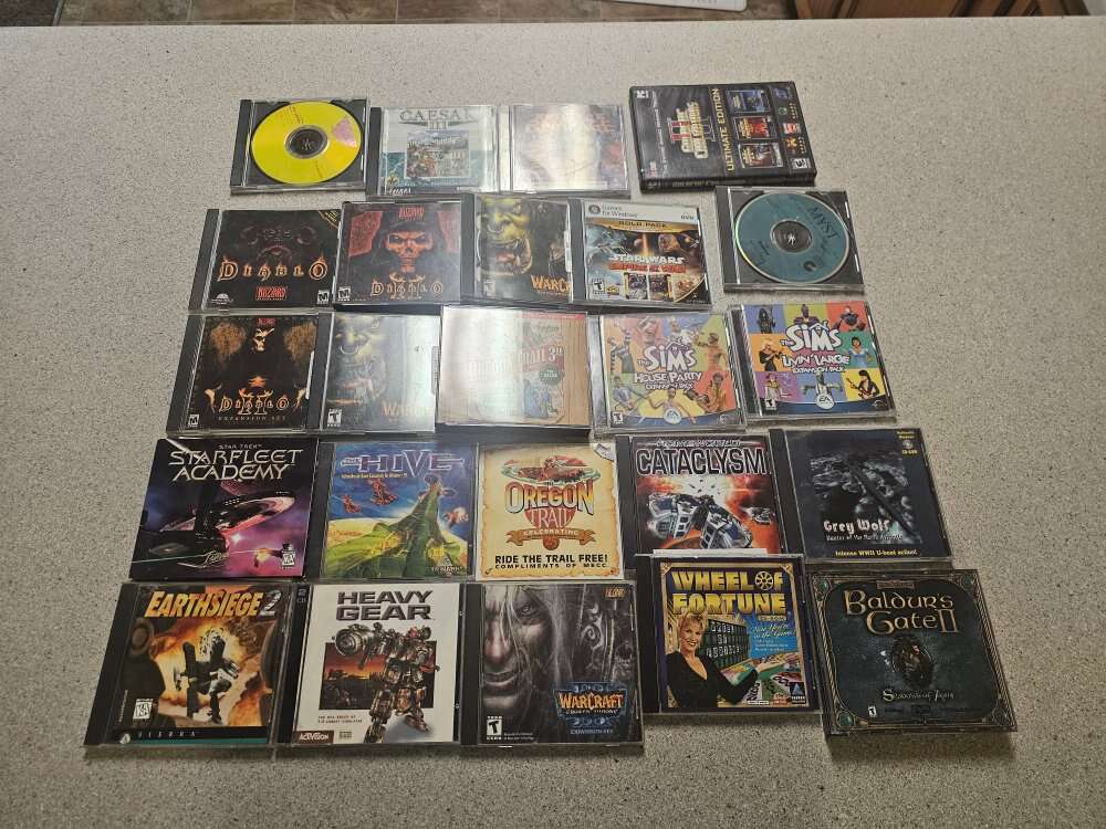 24 pc gane lot