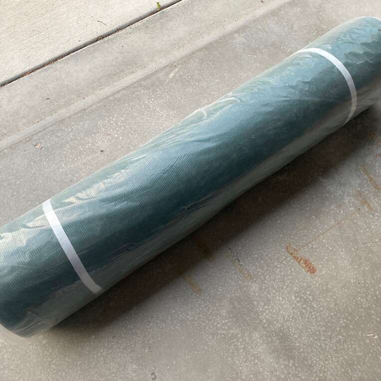 Zephyr Green Knitted Mesh 4’ X 150’