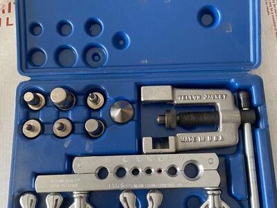 Yellow Jacket Swage/Flare Kit 60440