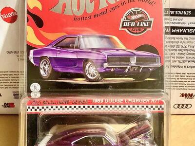 Hot Wheels Redline Club 2021 RLC 1969 Dodge Charger R/T Purple