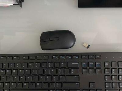 Dell Wireless Keyboard w/ Mouse