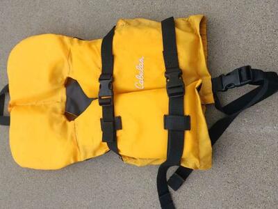 Cabelas Infant life vest PFD for sale