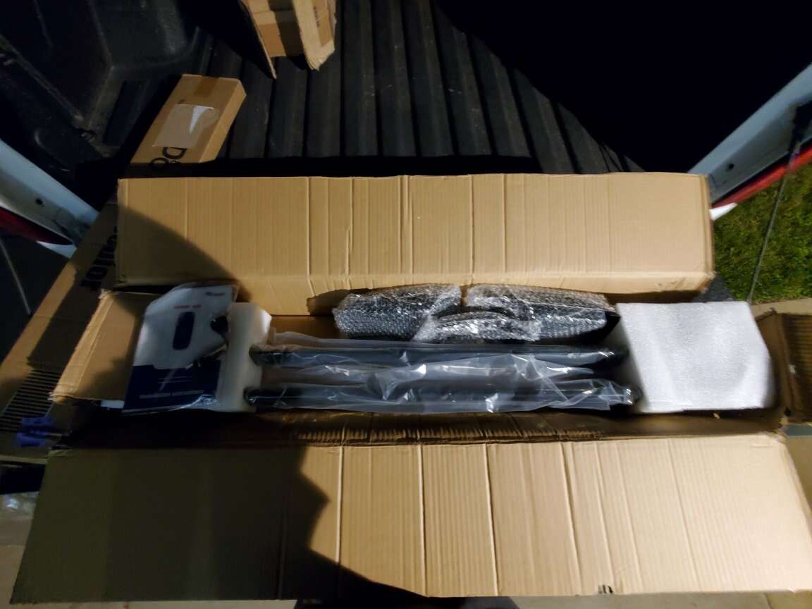 Roof Racks Cross Bars For Mercedes Benz GLS