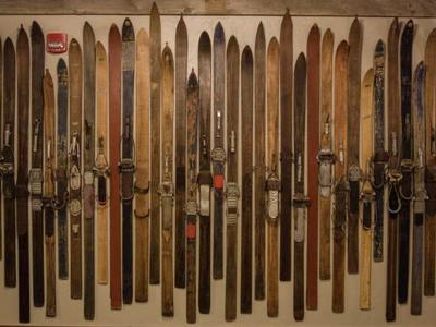 Looking To Trade,buy, Or Sell Old Skis