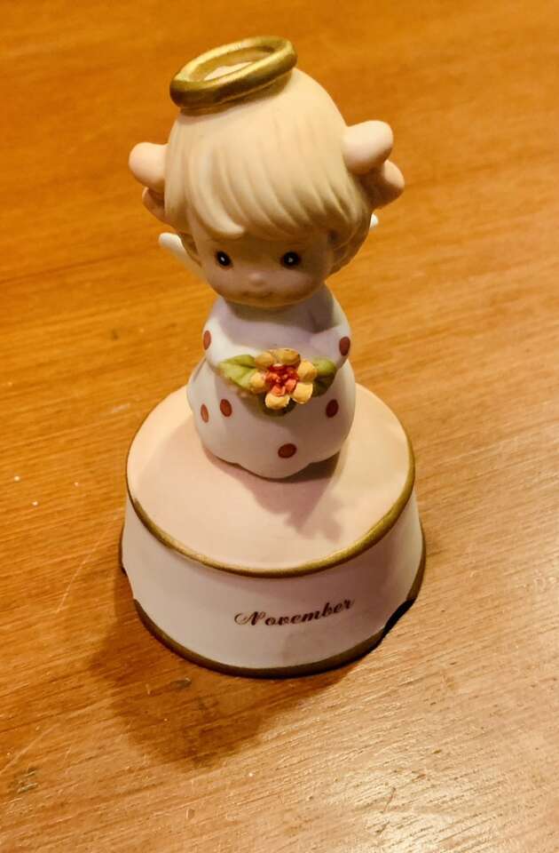 Vintage Happy Birthday November Music Box