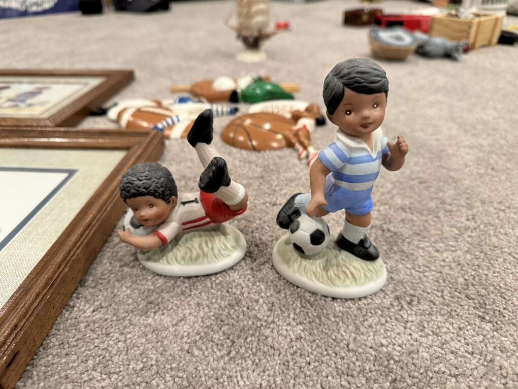 Sports bedroom decorations