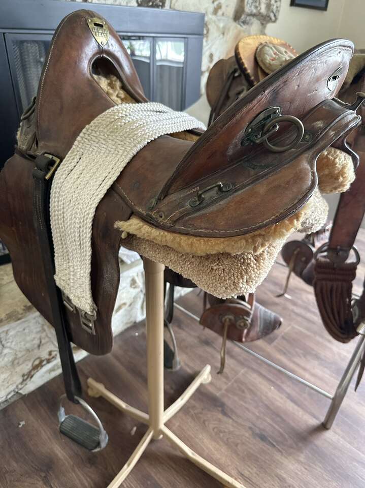 Calgary Saddle