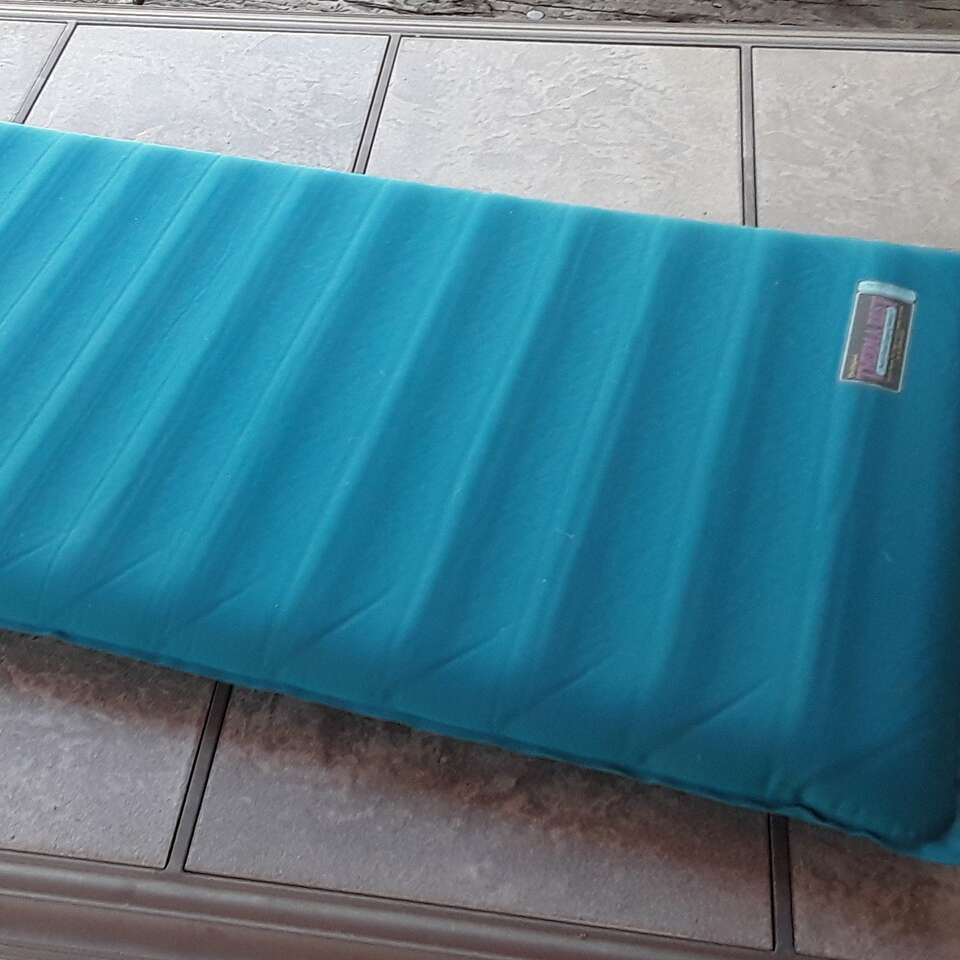 Thermarest Self-inflating Matress