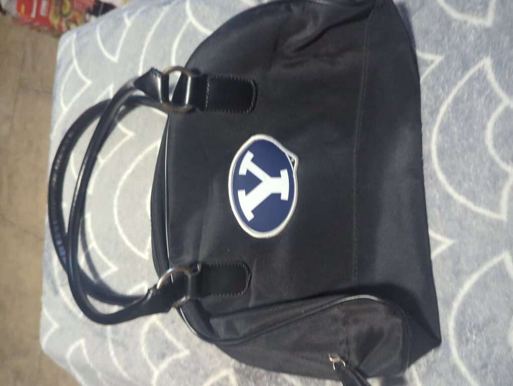 BYU Women's Handbag!