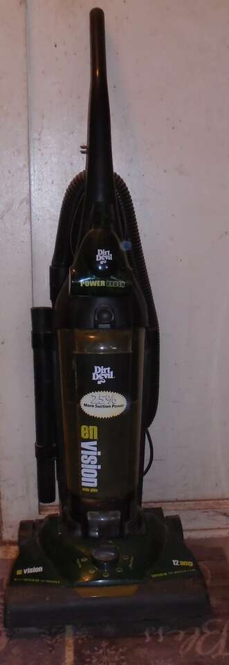 Hoover Wind Tunnel Vacuum Cleaner - $100 (Ivins)