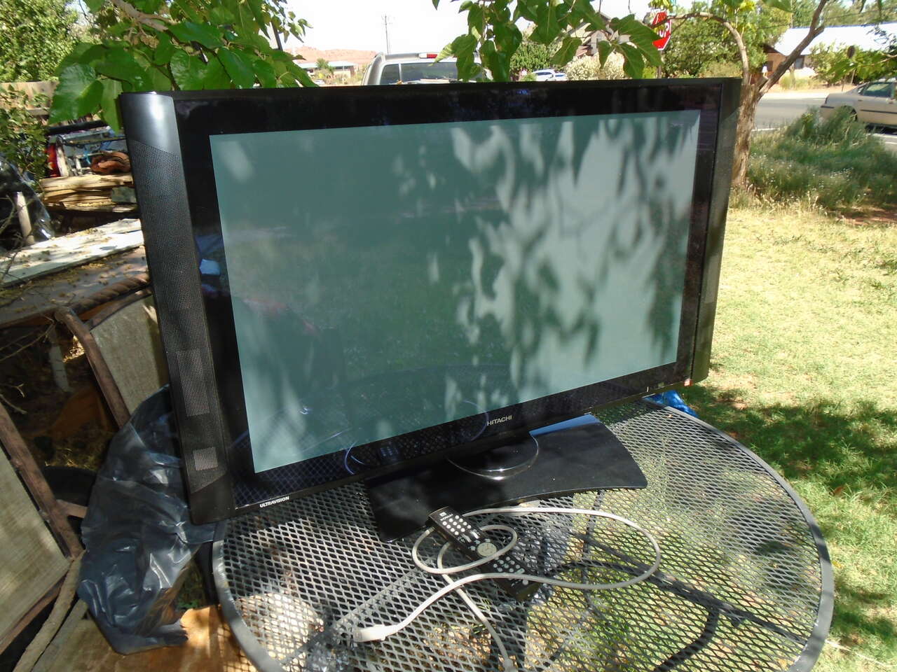 Hitachi Wide Screen TV