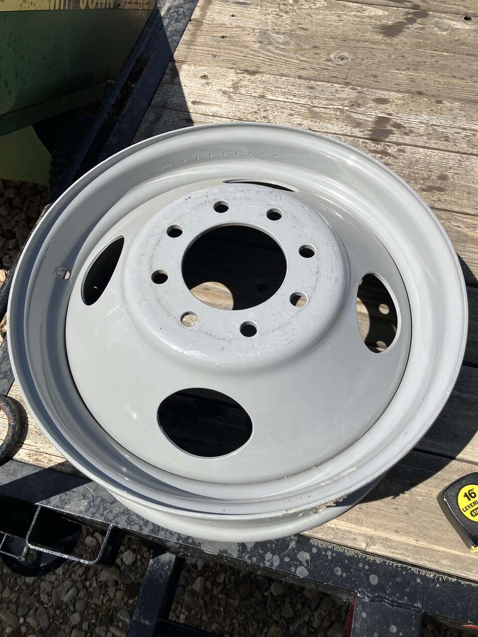 Accuride 19.5x6.00 wheel