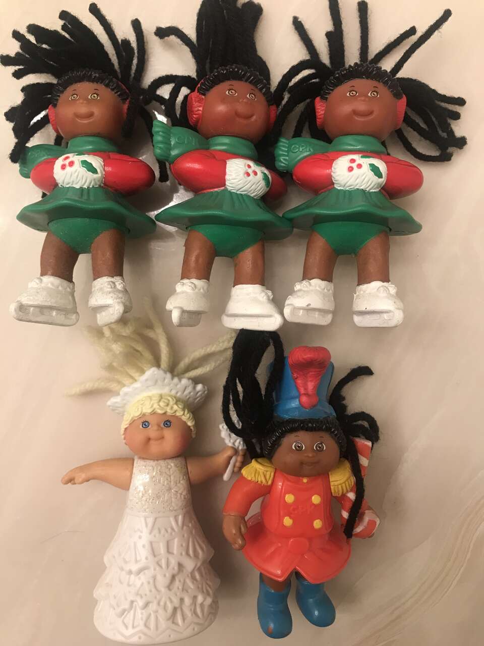 Lot 5 Christmas Cabbage Patch Kids Mini Dolls figurines RARE toys figures doll ICE SKATER AA figure angel soldier