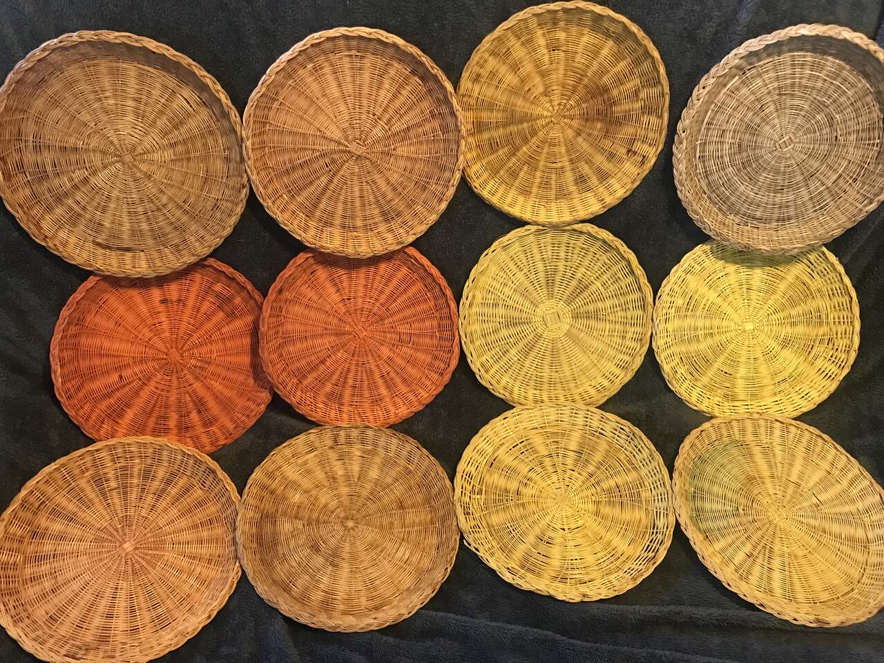 Lot of 12 Vintage Wicker Rattan Bamboo Paper Plate Holders Basket Picnic Yellow Tan Brown Neutral Orange Multi-Colored