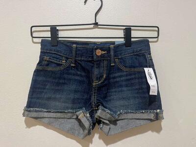 Old Navy NWT Blue Denim Jean Shorts Girls Size 7