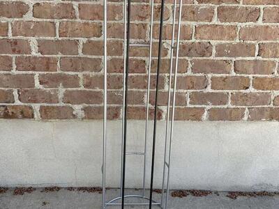 Rubbermaid Fasttrack Rail Vertical Basketball Rack