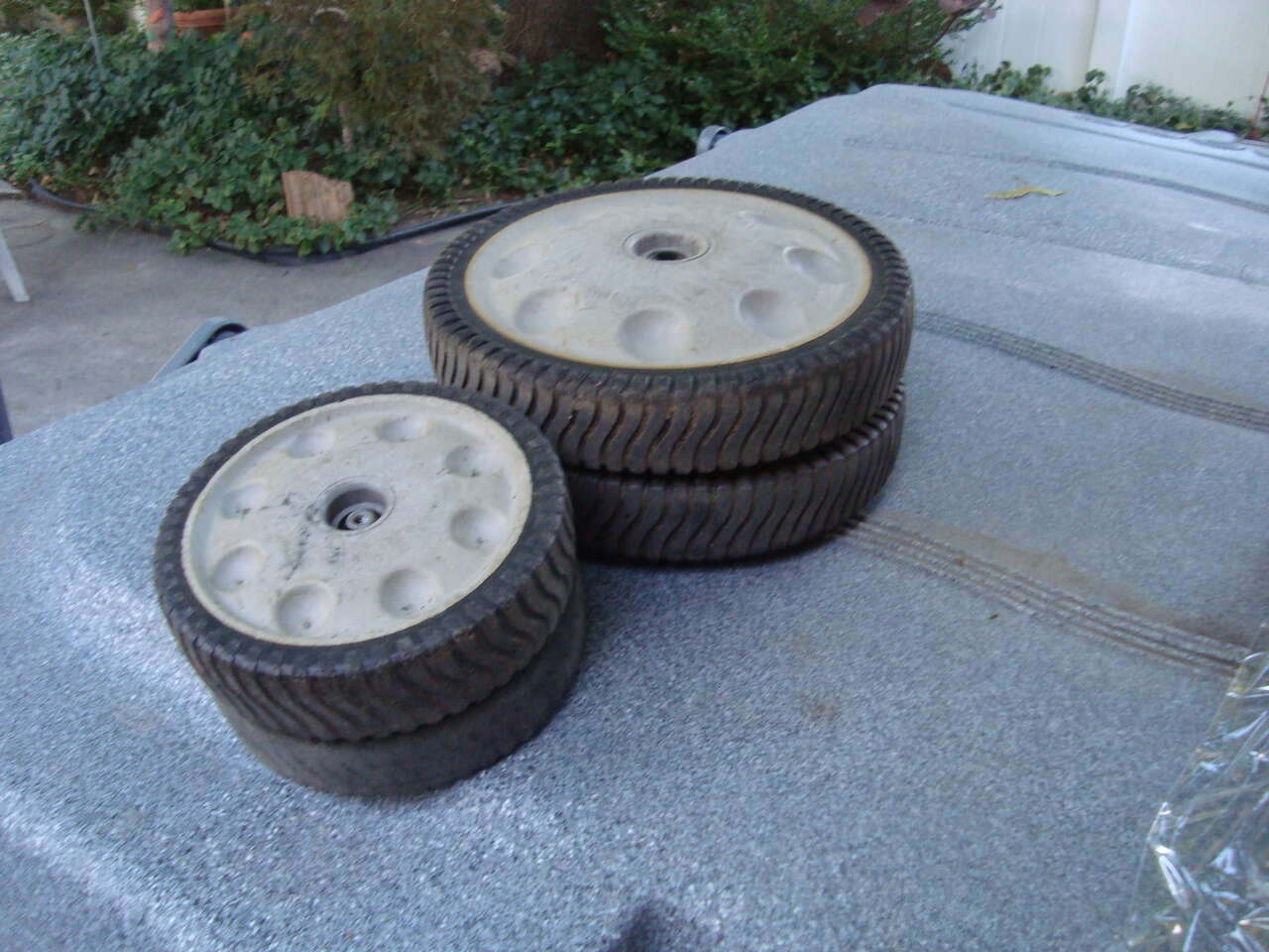 Lawnmower Wheels