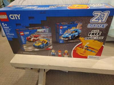 Lego 66684 New 3 cars and bonus case