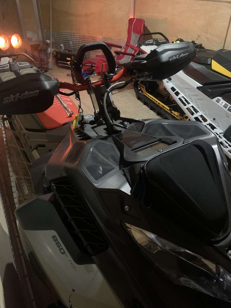 22 summit x expert Ski-doo 850e-tec