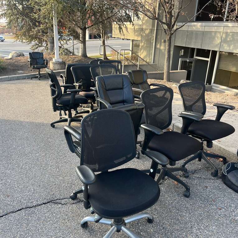 Assortment of Office Chairs Furniture