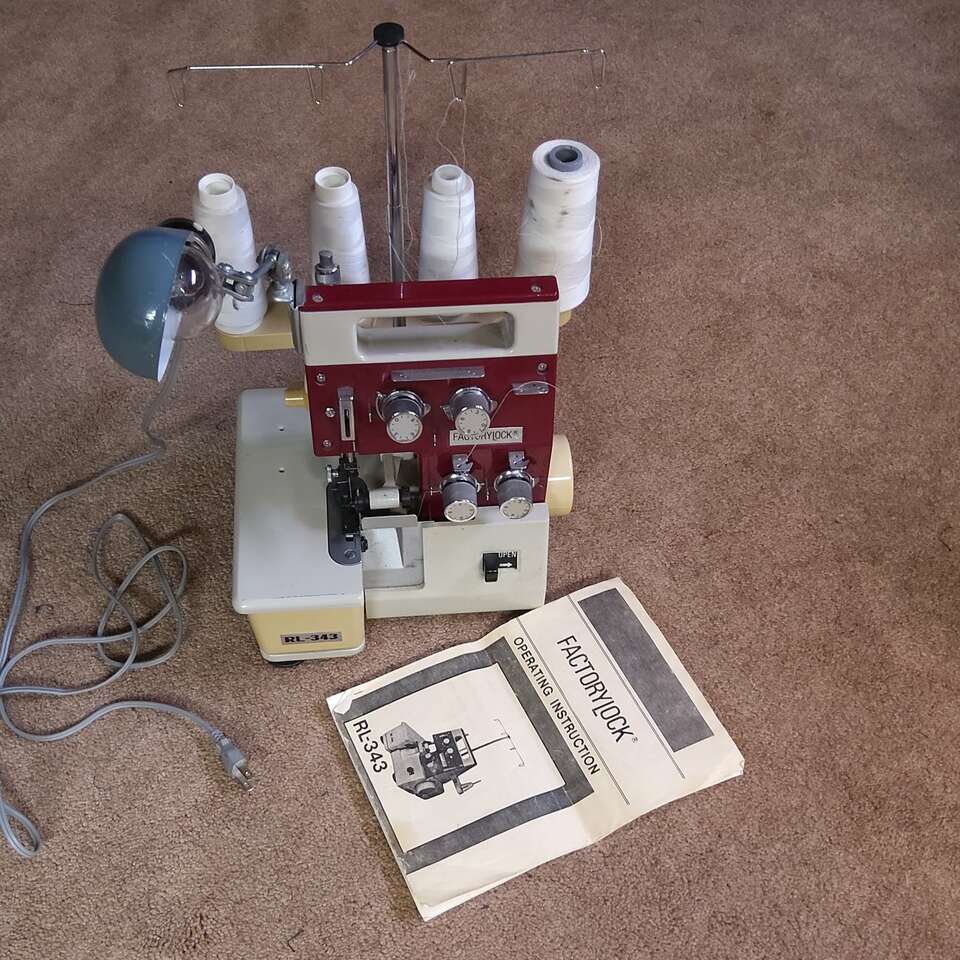 Riccar overlock serger sewing machine Appliances