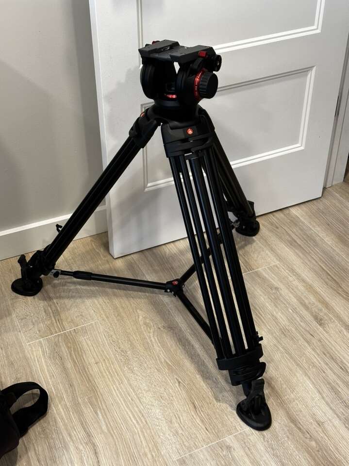 Manfrotto Tripod