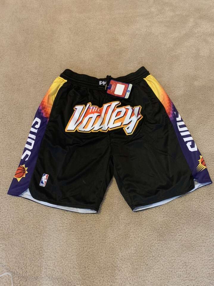 Phoenix The Valley Shorts