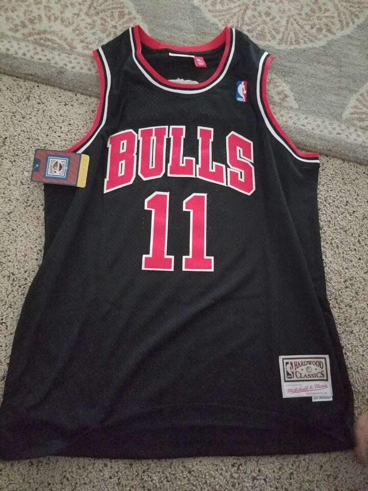 Custom bulls jersey
