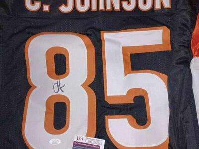 CHAD JOHNSON (OCHOCINCO) AUTOGRAPHED SIGNed