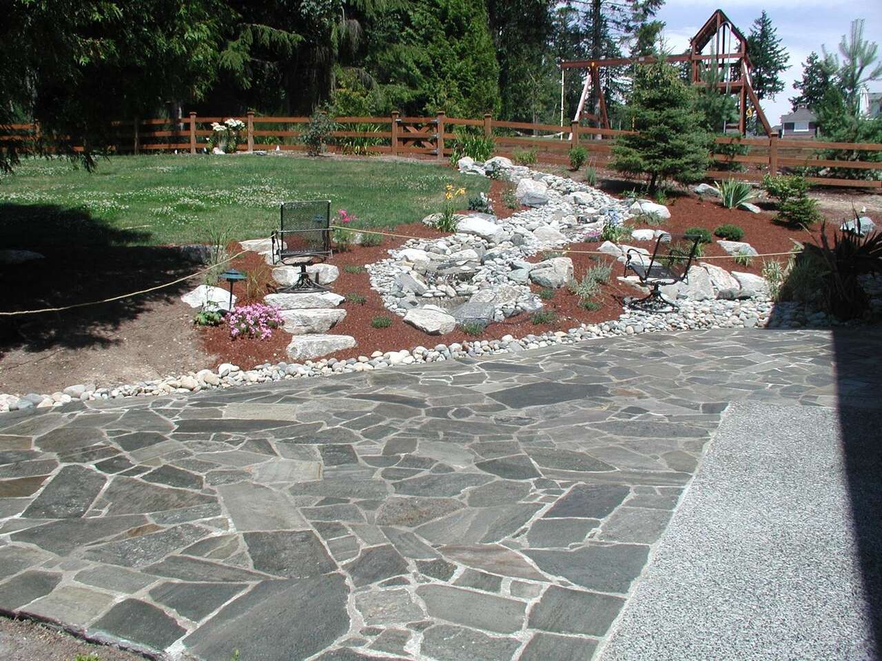Charcoal flagstone