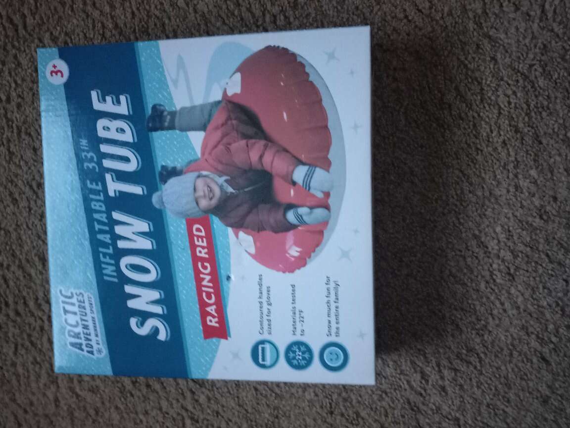 Inflatable snow tubes