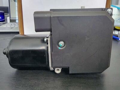 2000 Chevy Corvette C5 front wiper motor