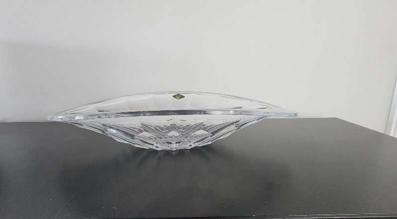 Shannon by Godinger 19" shallow crystal bowl dish