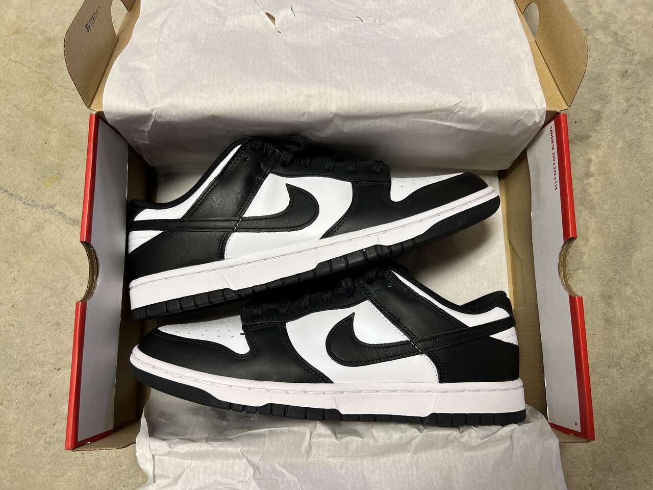 Nike Dunk Low Pandas - Size 11 - NEW - DD1391-100