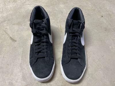 Vintage Nike Blazer SB Black & White - Size 11 - NEW - 310801-011