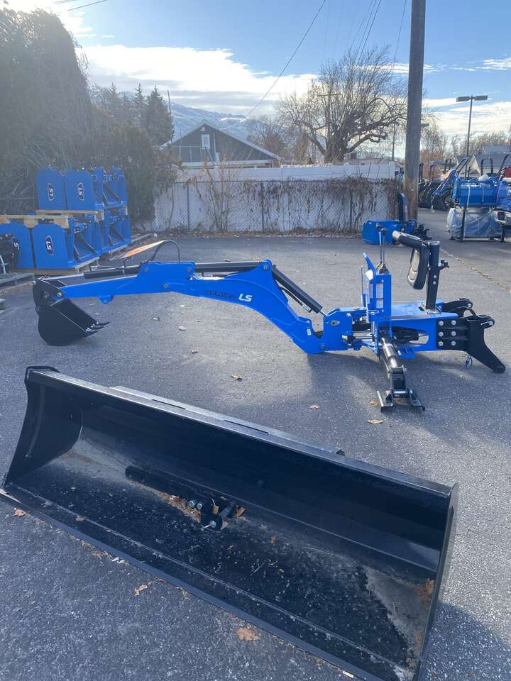 LS Tractor BACKHOE LB3100 B24 24 BUCKET