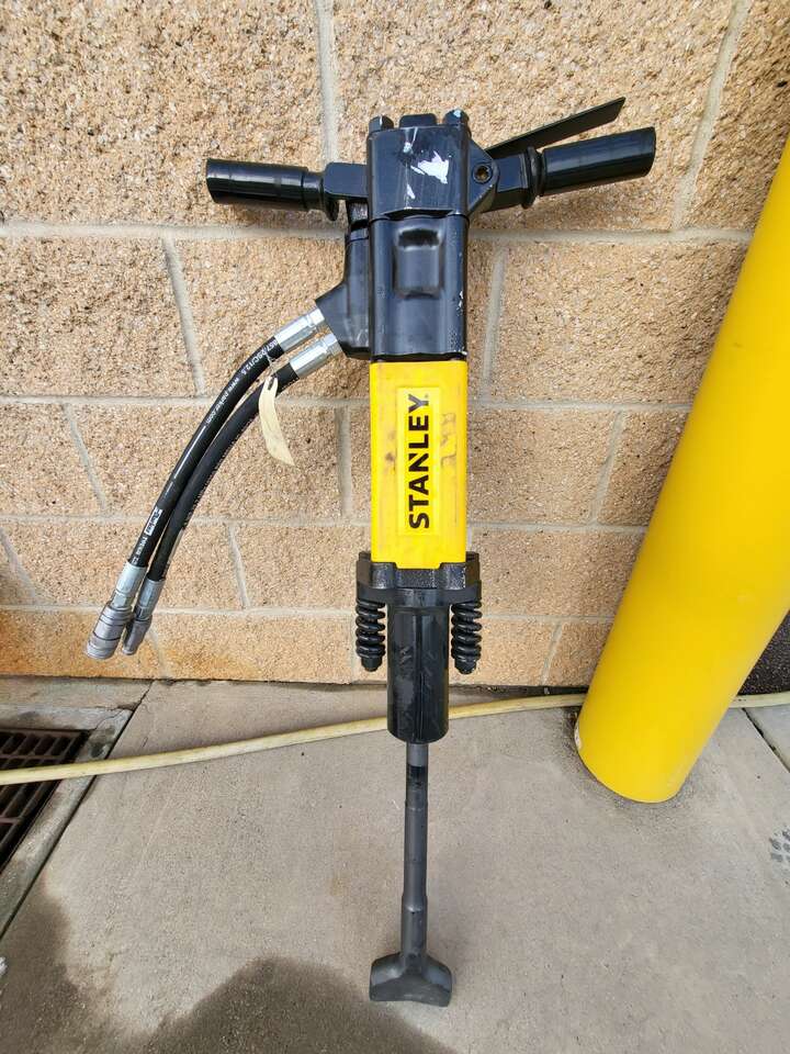 Stanley TT46233 Tie Tamper