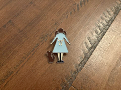 Wizard of Oz Pin Dorthy and dog