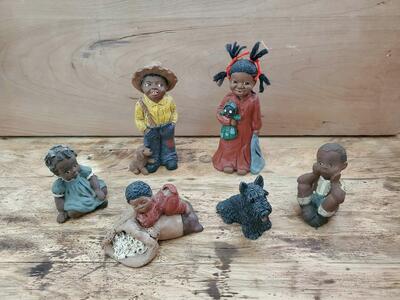 CUTE Sara's Attic, Martha Holcombe, Stone Critter