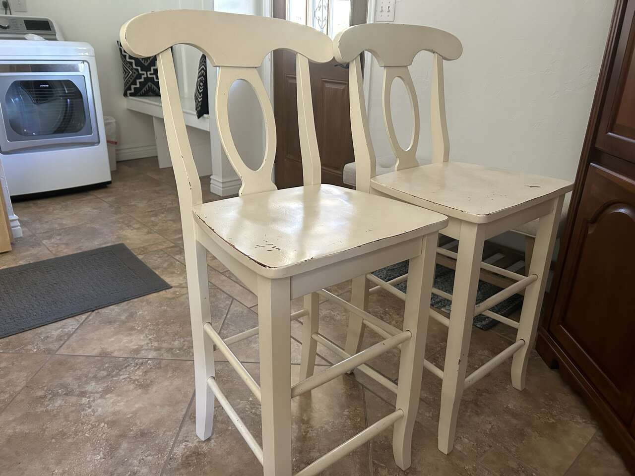 Counter height chairs Furniture