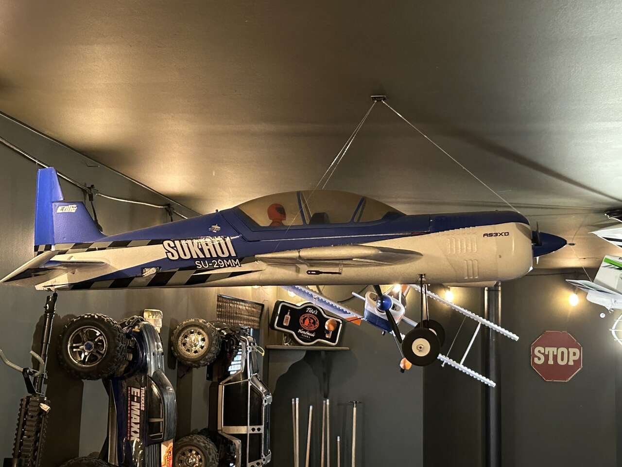 TONS!! of AMAZING RC PLANES most LIKE NEW … Toys