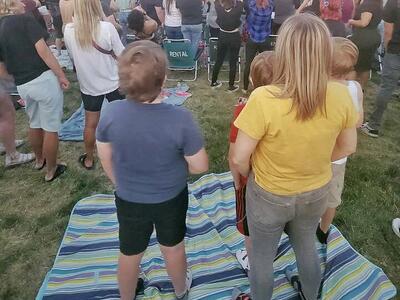 Concert/Picnic/Beach Blanket