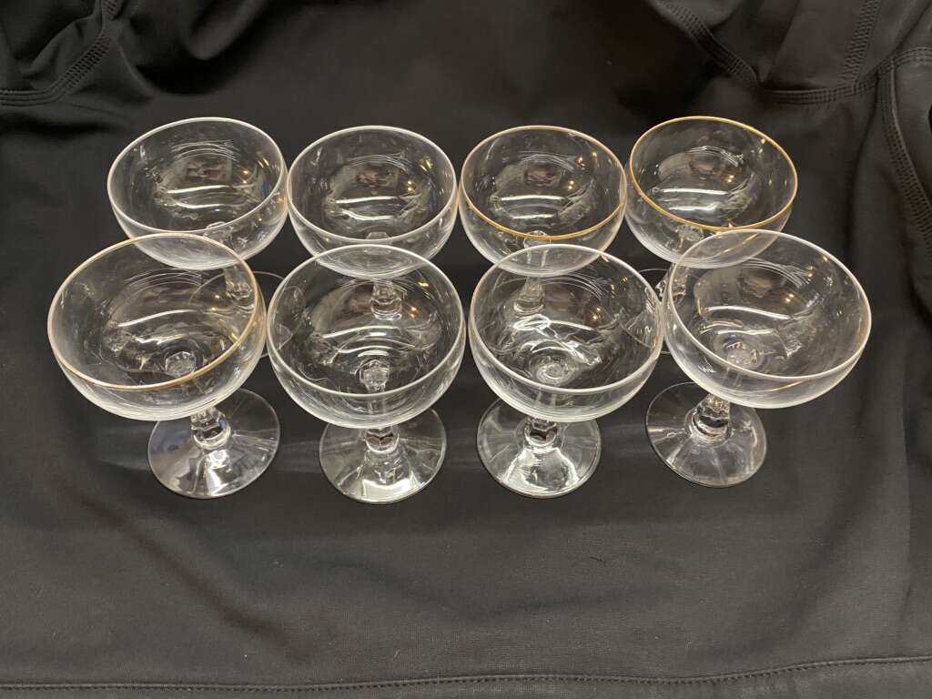 8 Piece Glass