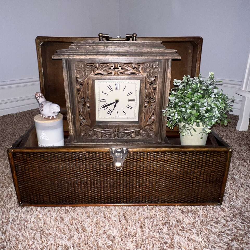 Beautiful Vintage Style Wood Storage Box