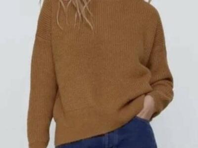 ZARA Long Sleeve Round Neck Sweater Size M