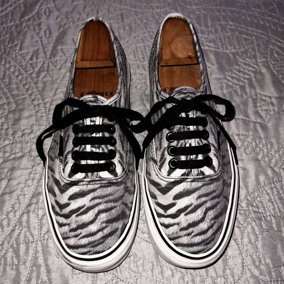 Vans Authentic Zebra Print Gray/Black Classic Sneakers - Size 9