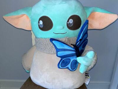 Star Wars The Child Ginormous Cuddle Plush - 2 Feet Tall! NEW!